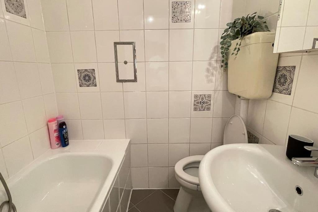 Mariahilfer Street Apartment Βιέννη Εξωτερικό φωτογραφία