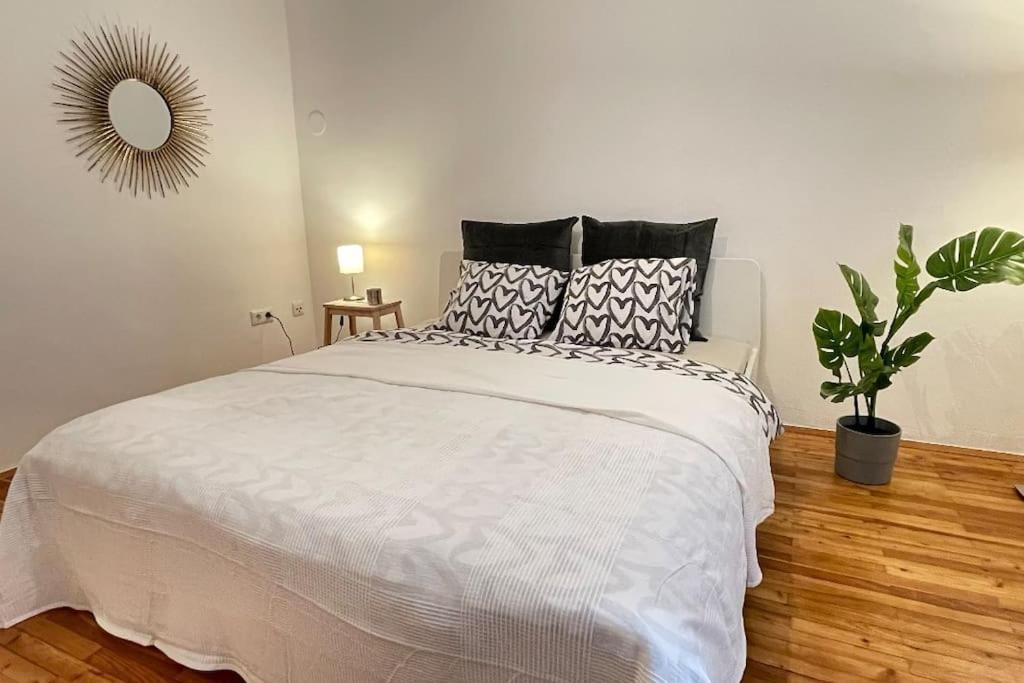Mariahilfer Street Apartment Βιέννη Εξωτερικό φωτογραφία